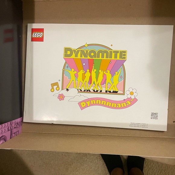 Lego BTS #21339 - Picture 7 of 14